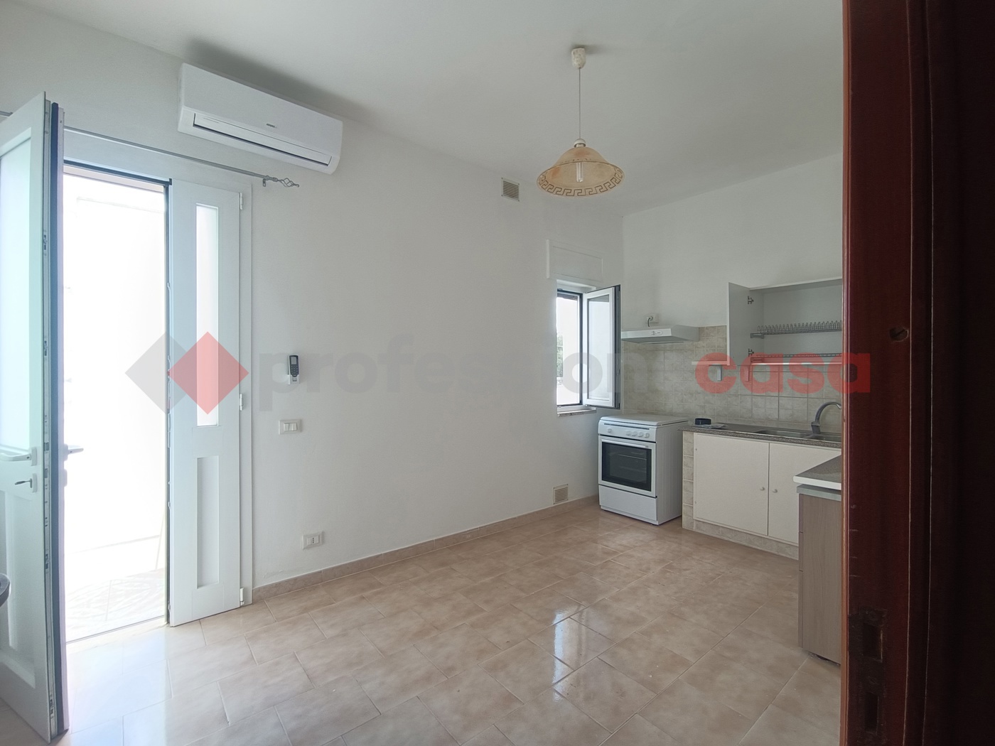 Casa indipendente con giardino a Uggiano La Chiesa