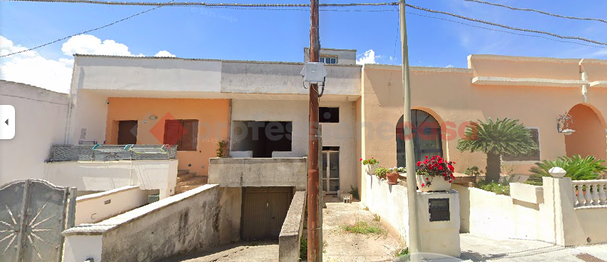 Casa indipendente in vendita a Uggiano La Chiesa