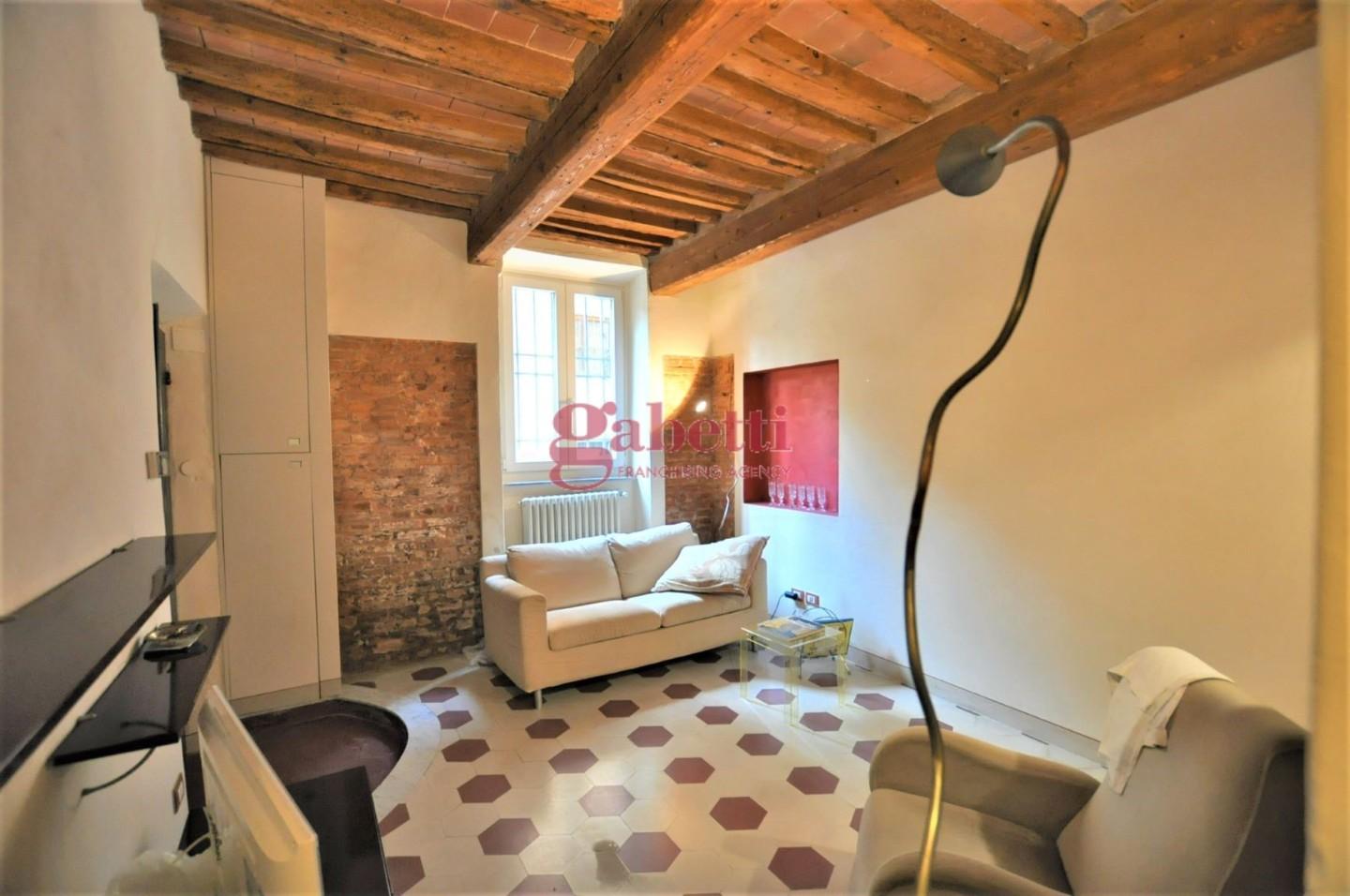 Trilocale arredato in affitto, Pisa san francesco