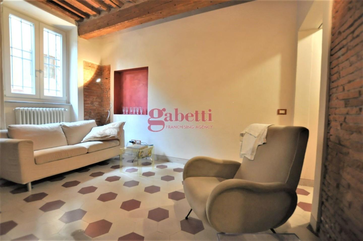 Trilocale arredato in affitto, Pisa san francesco