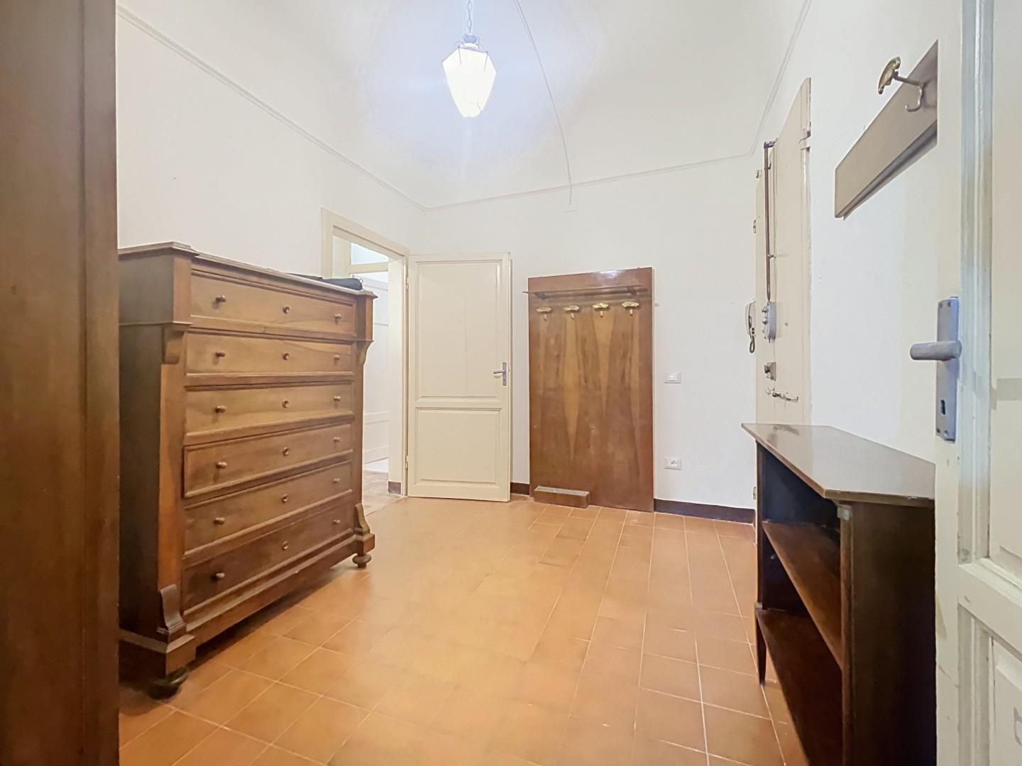 Quadrilocale arredato in affitto, Pisa centro storico