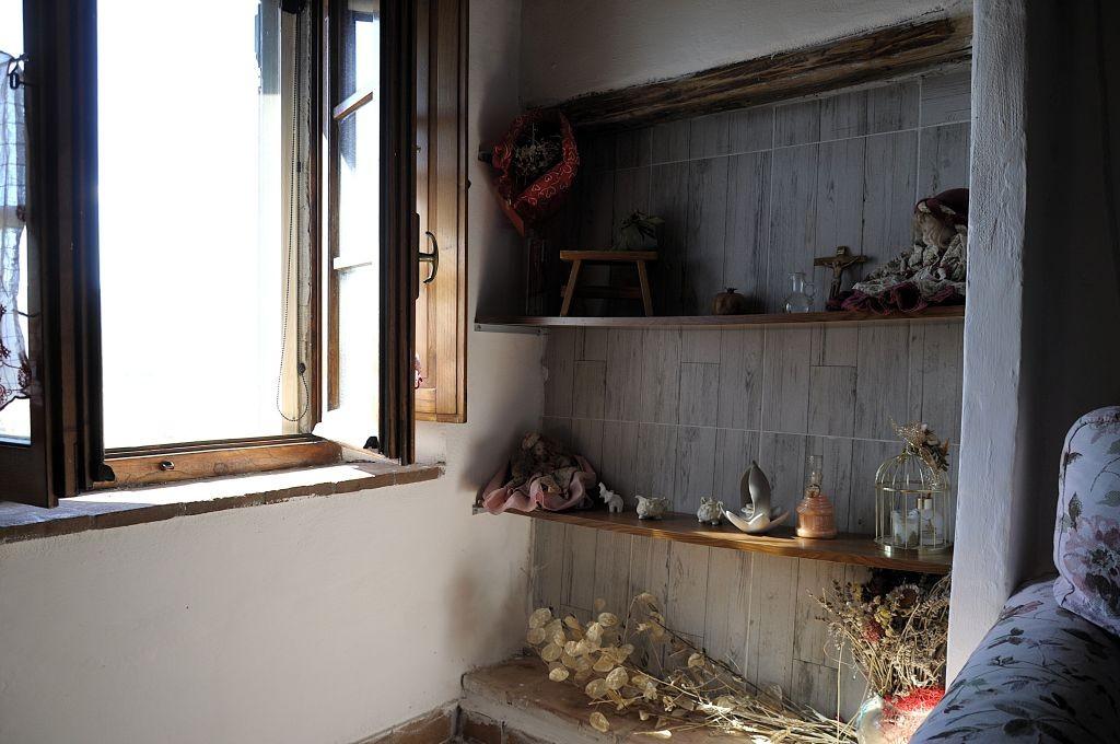 Trilocale con terrazzo, Casole d'Elsa pievescola