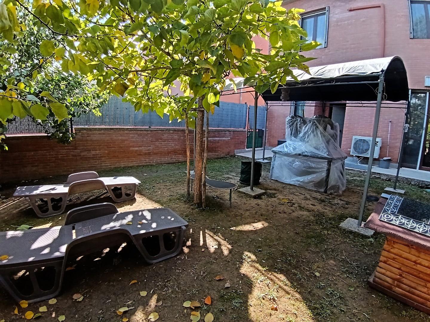 Casa indipendente con giardino a Colle di Val d'Elsa