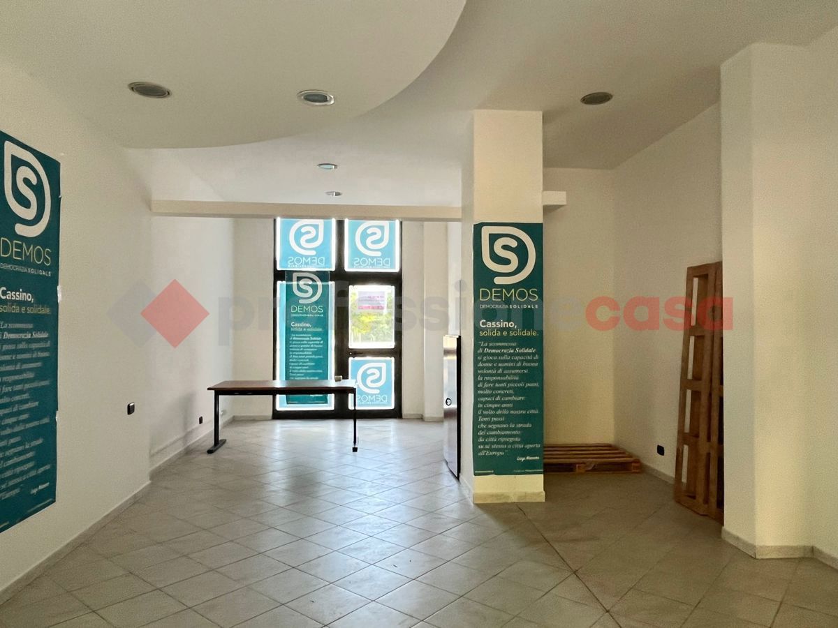 Negozio in vendita a Cassino