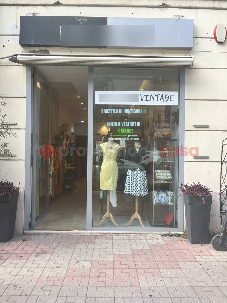 Negozio in affitto a Cassino