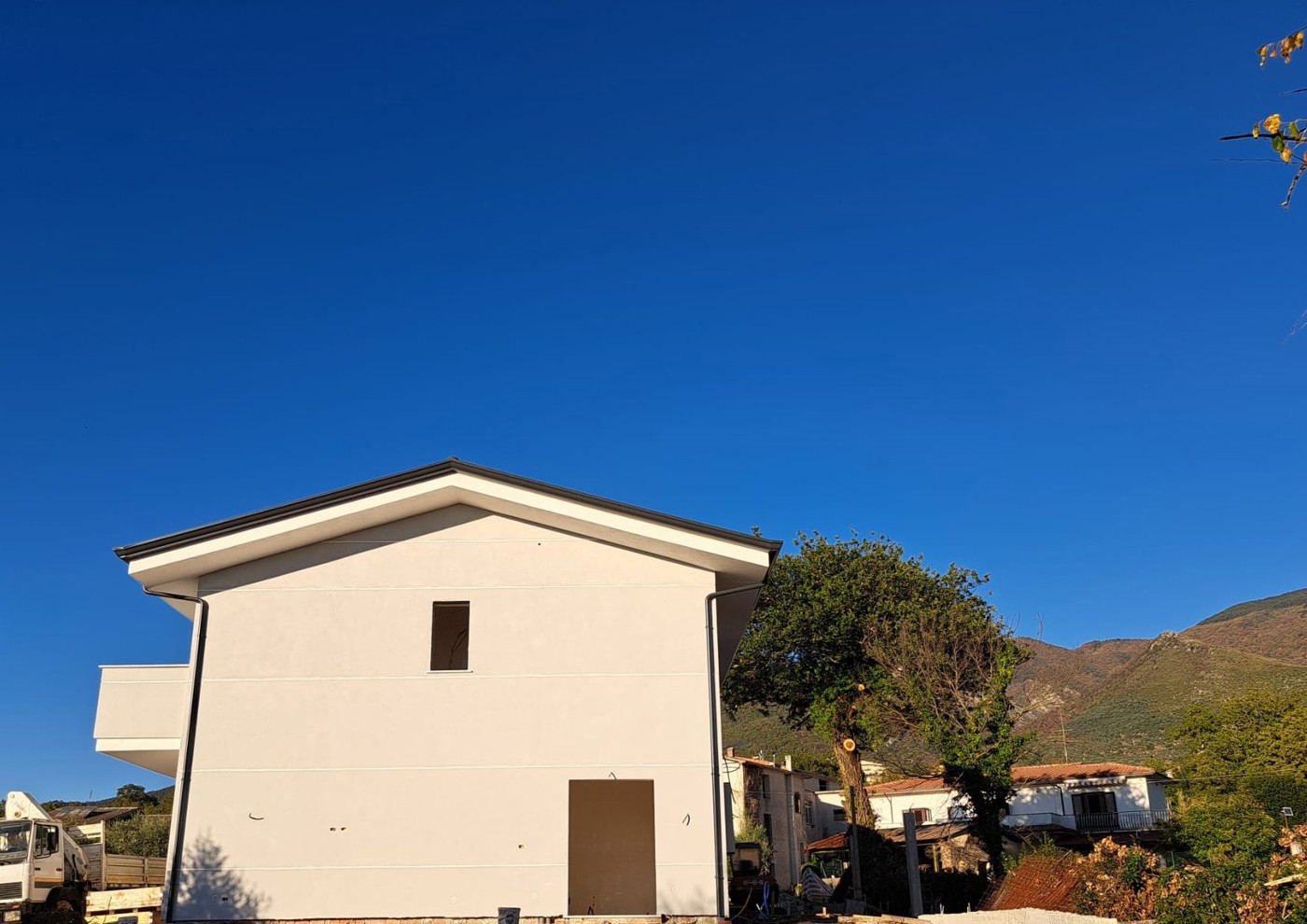 Villa con giardino a Cervaro