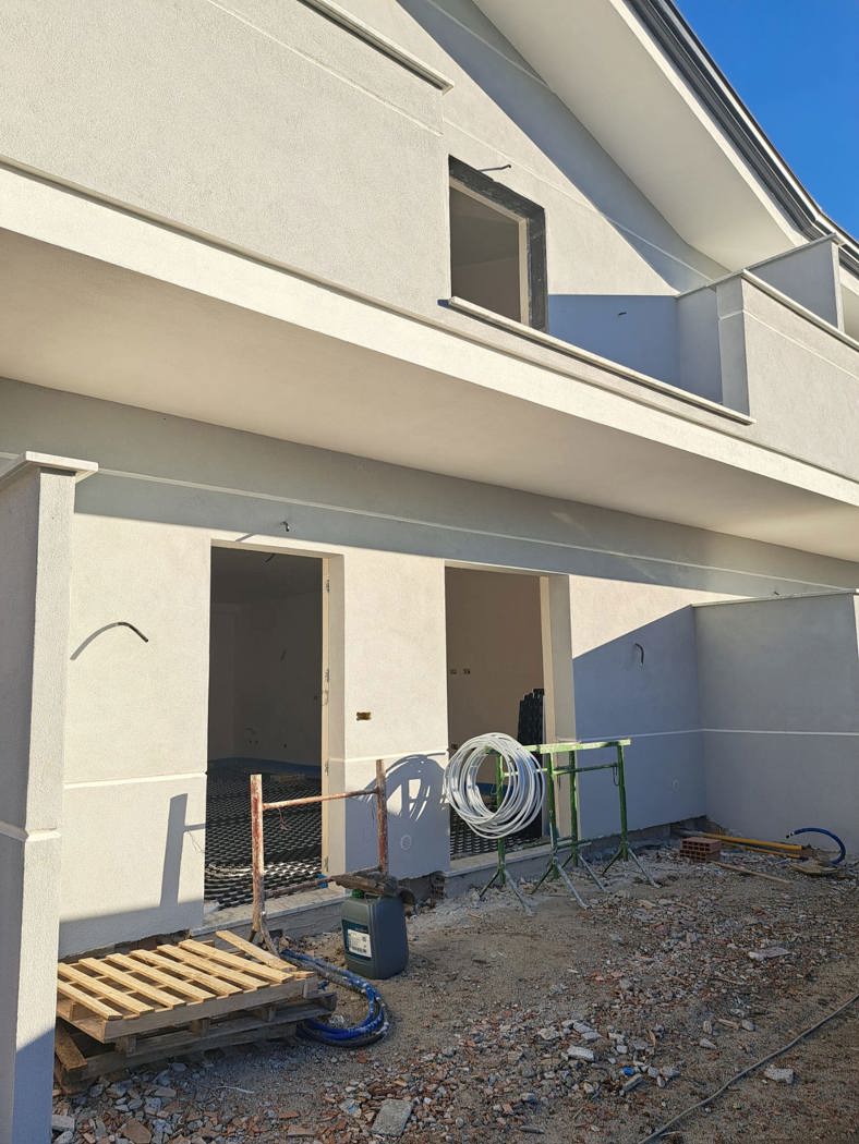 Villa con giardino a Cervaro