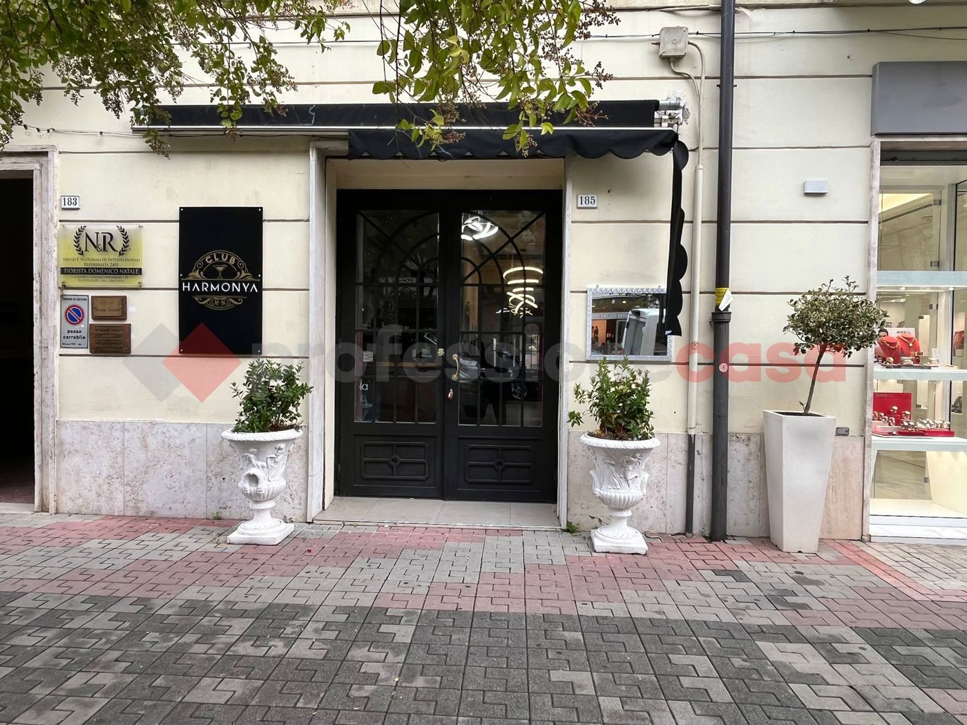 Negozio in affitto a Cassino