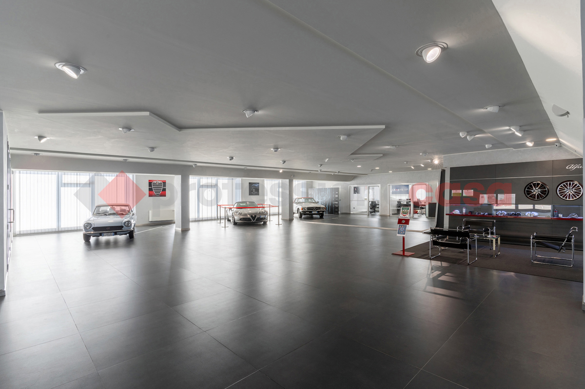 Negozio in affitto a Cassino