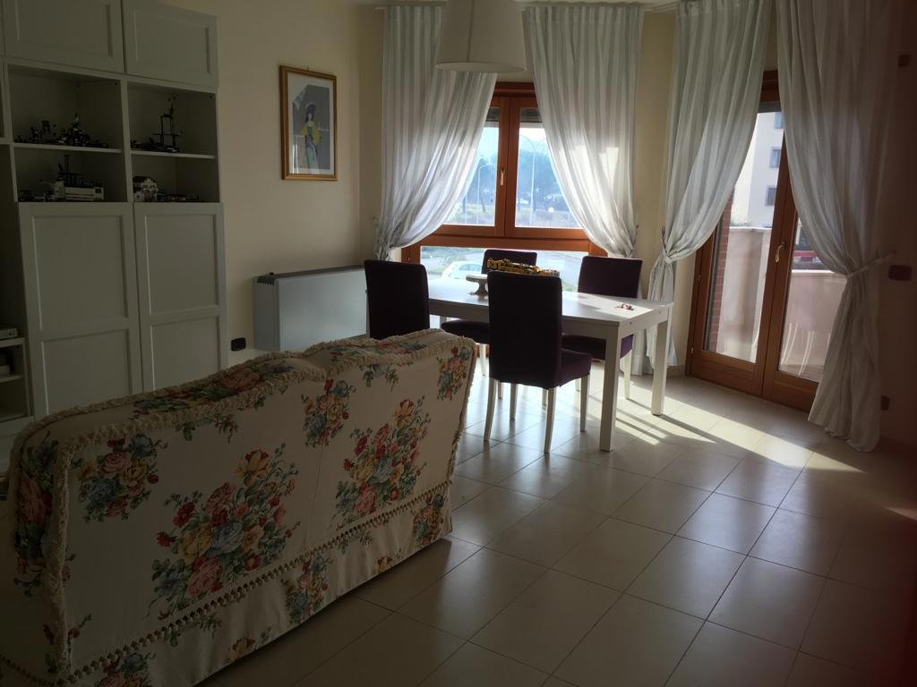 Trilocale in affitto a Cassino
