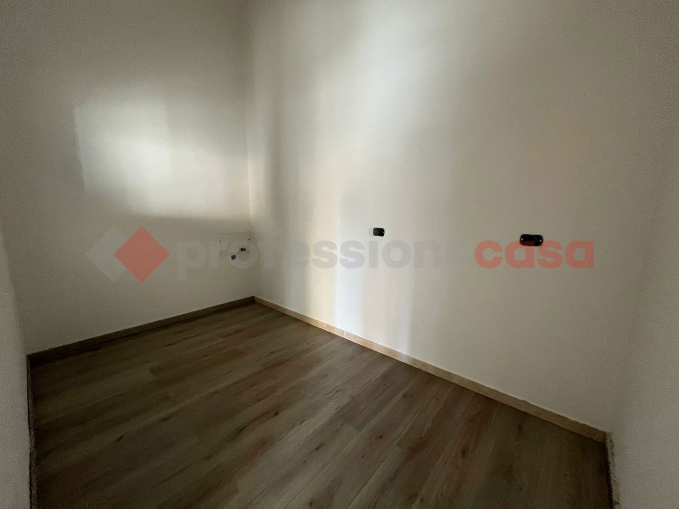 Negozio in affitto a Cassino