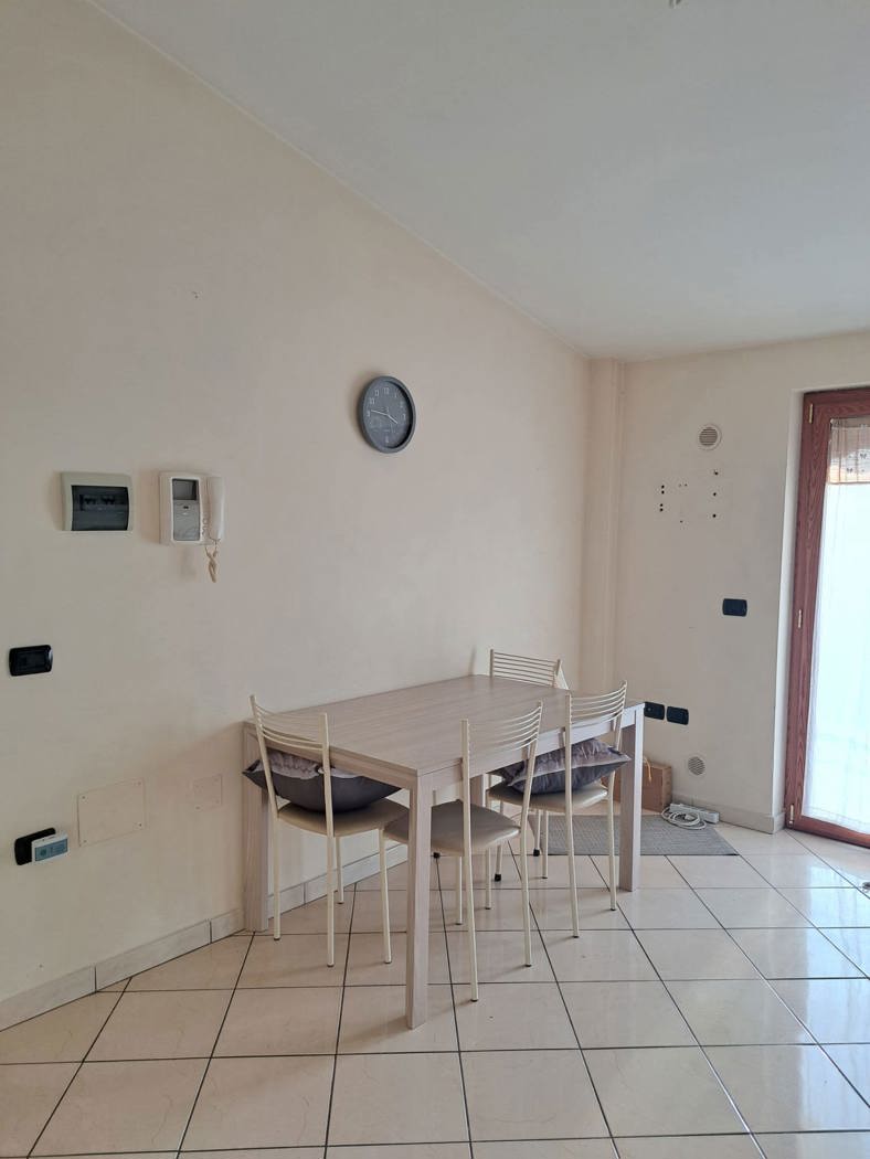 Trilocale arredato in affitto a Cassino