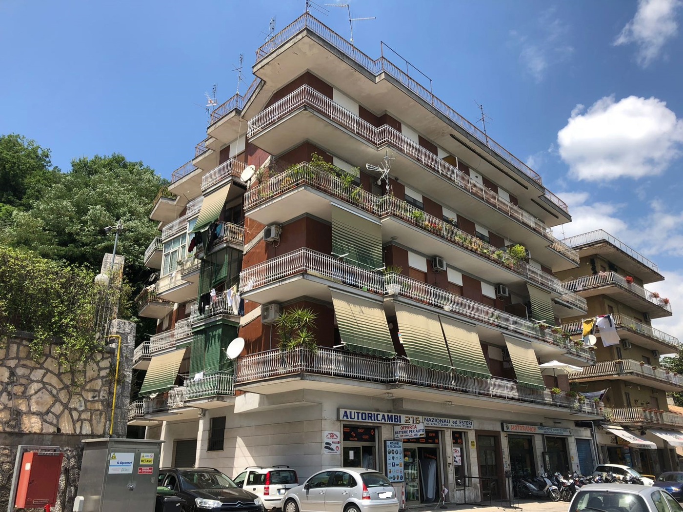 Box/Garage 29mq in vendita a Cassino