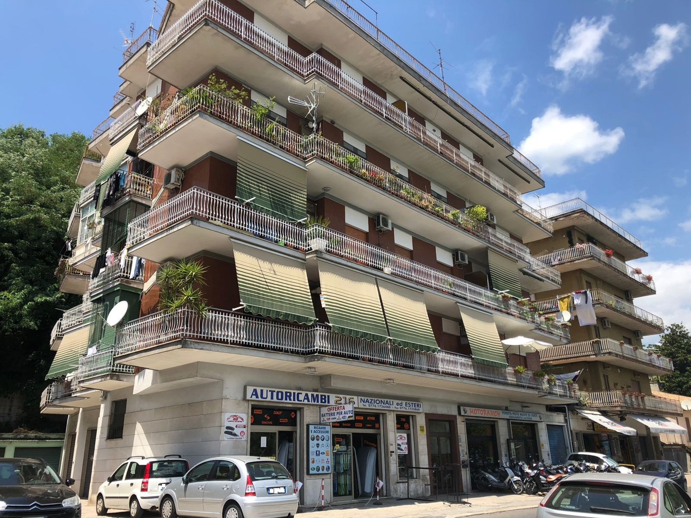 Box/Garage 29mq in vendita a Cassino