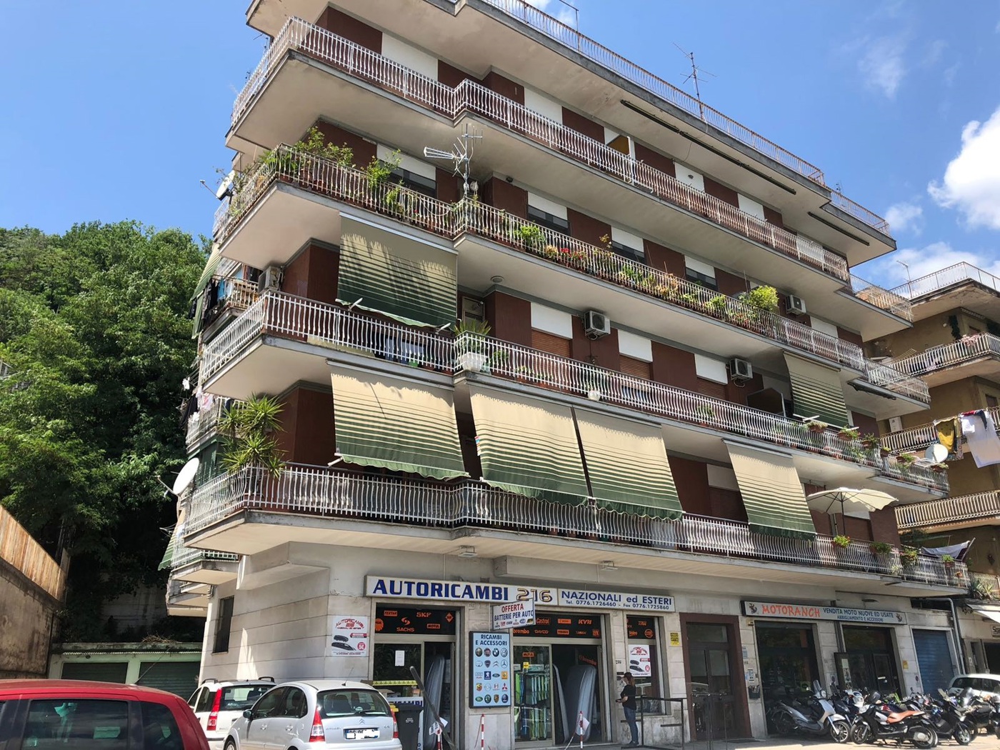 Box/Garage 29mq in vendita a Cassino