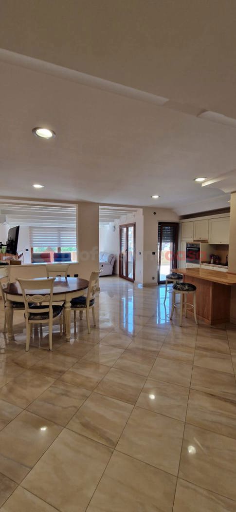 Trilocale arredato in affitto a Cassino