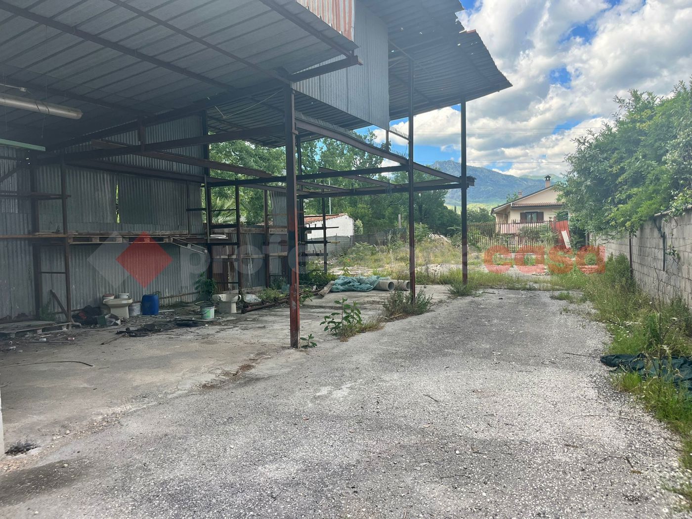 Negozio in vendita a Cassino