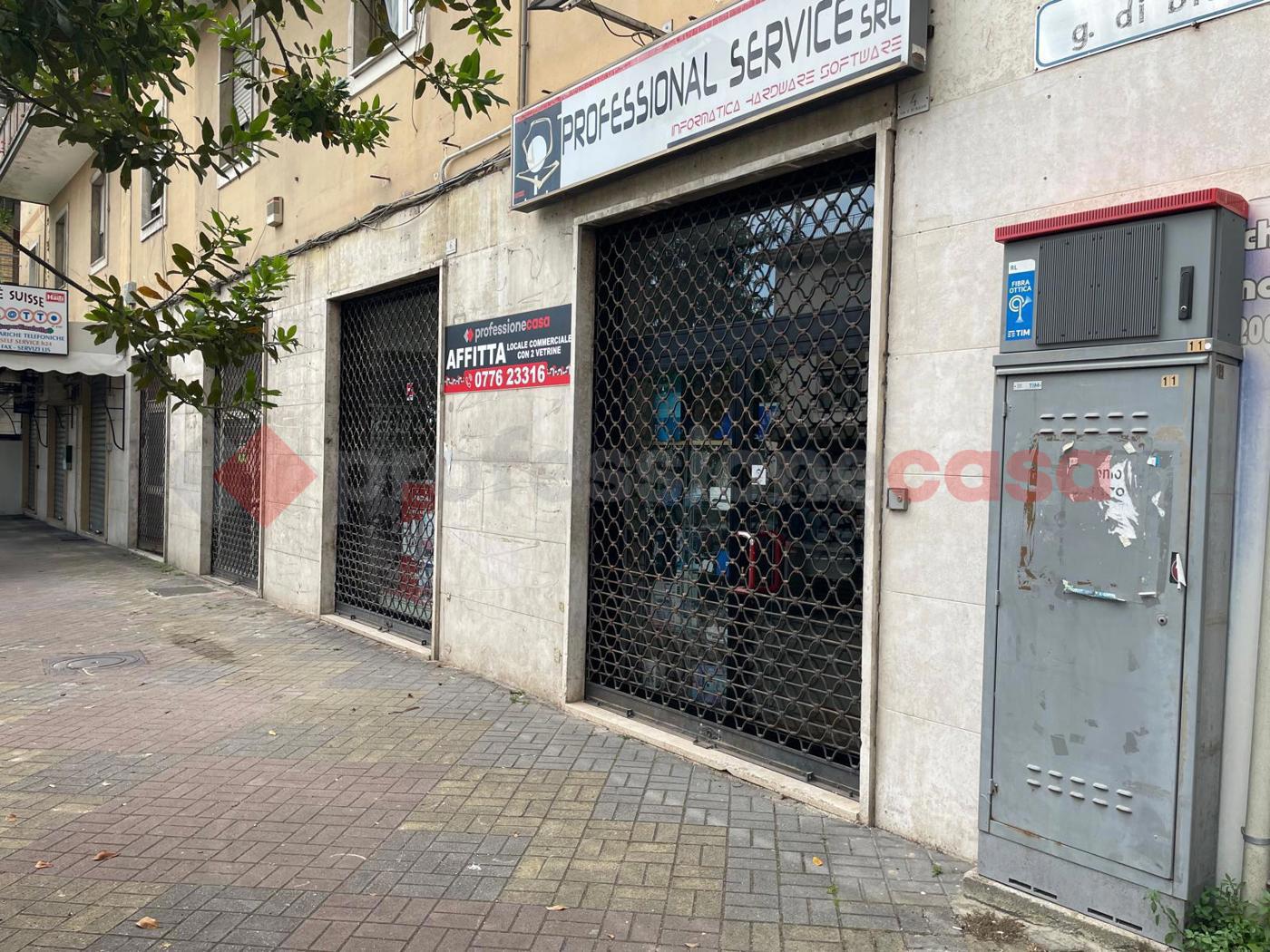 Negozio in affitto a Cassino