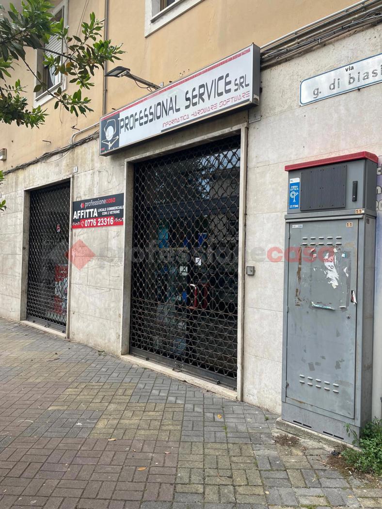 Negozio in affitto a Cassino