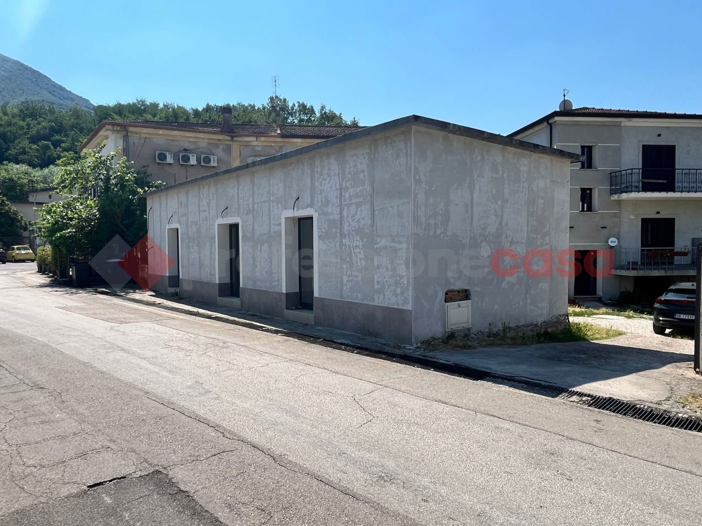 Negozio in affitto a Sant'Elia Fiumerapido