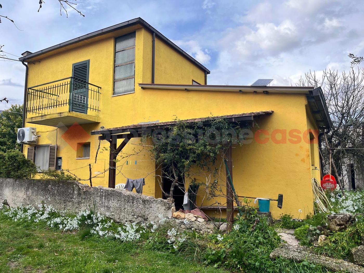 Casa indipendente in vendita a Sant'Elia Fiumerapido
