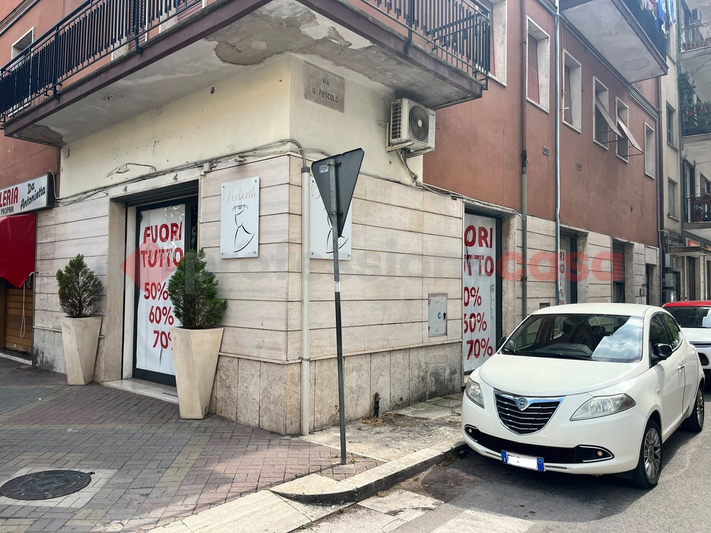 Negozio in affitto a Cassino