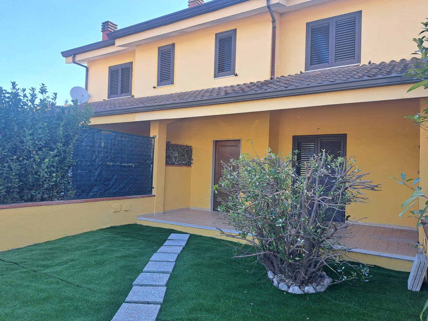 Villa in vendita a Cervaro