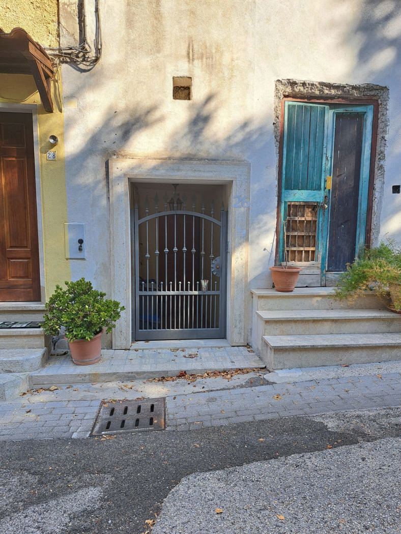 Bilocale in vendita a Cervaro