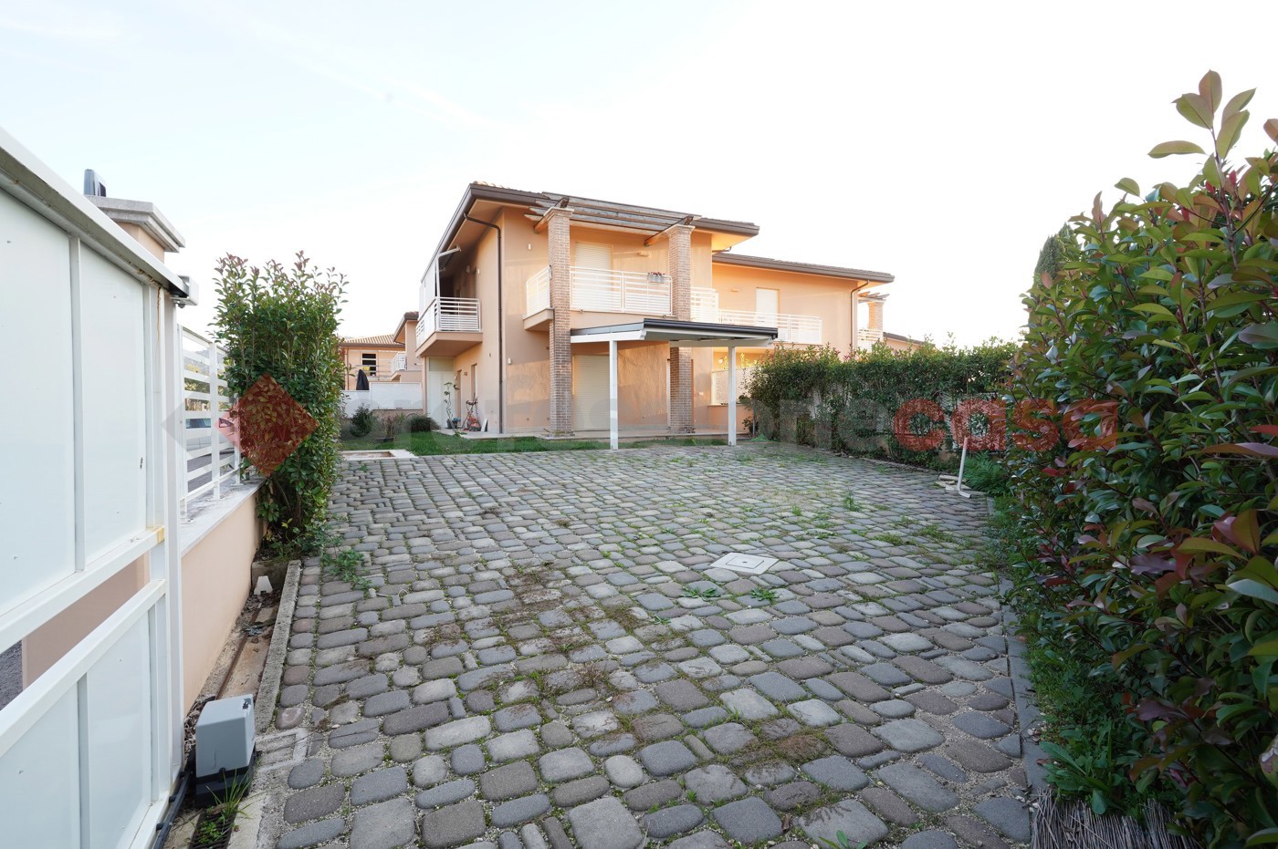 Villa con giardino a Cassino