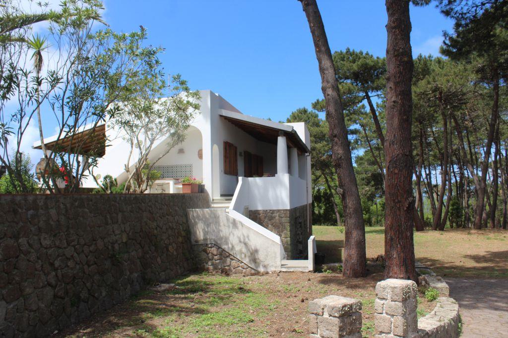 Villa Bifamiliare in vendita in via castellaro, Lipari