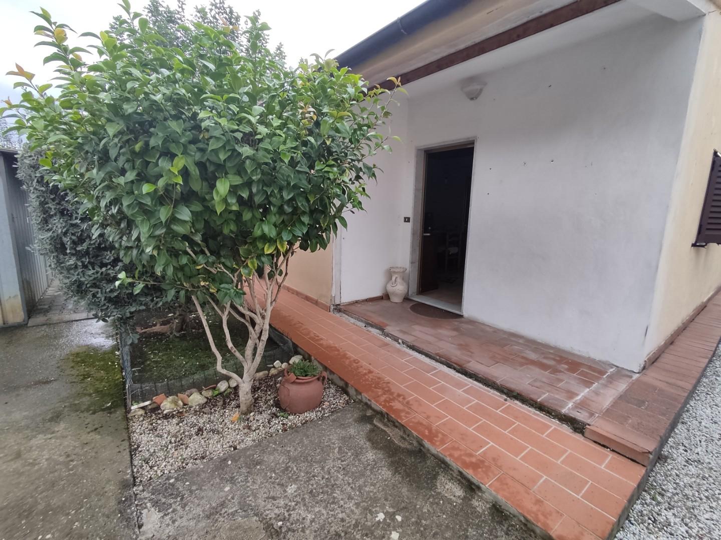 Casa indipendente in vendita a Pietrasanta