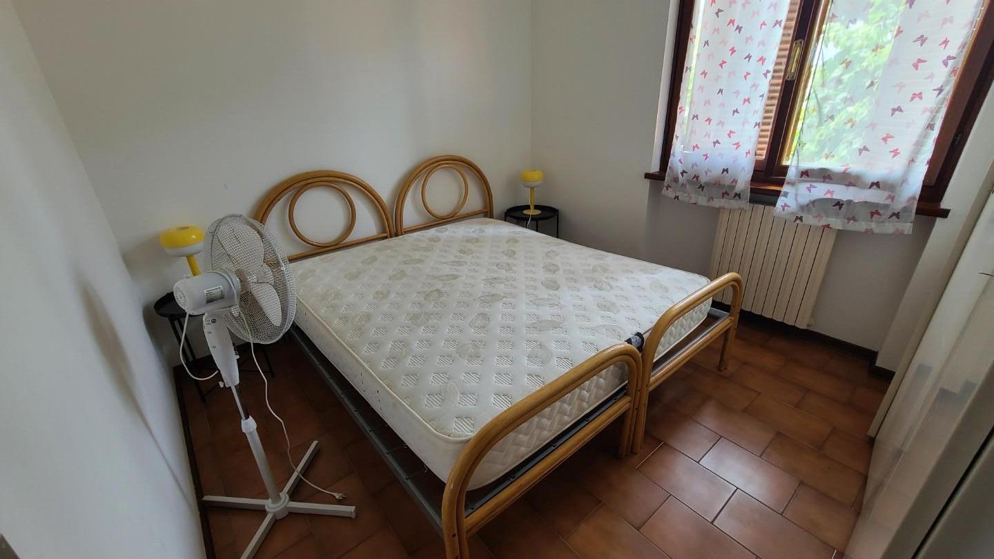 Villa Trifamiliari con giardino, Pietrasanta tonfano