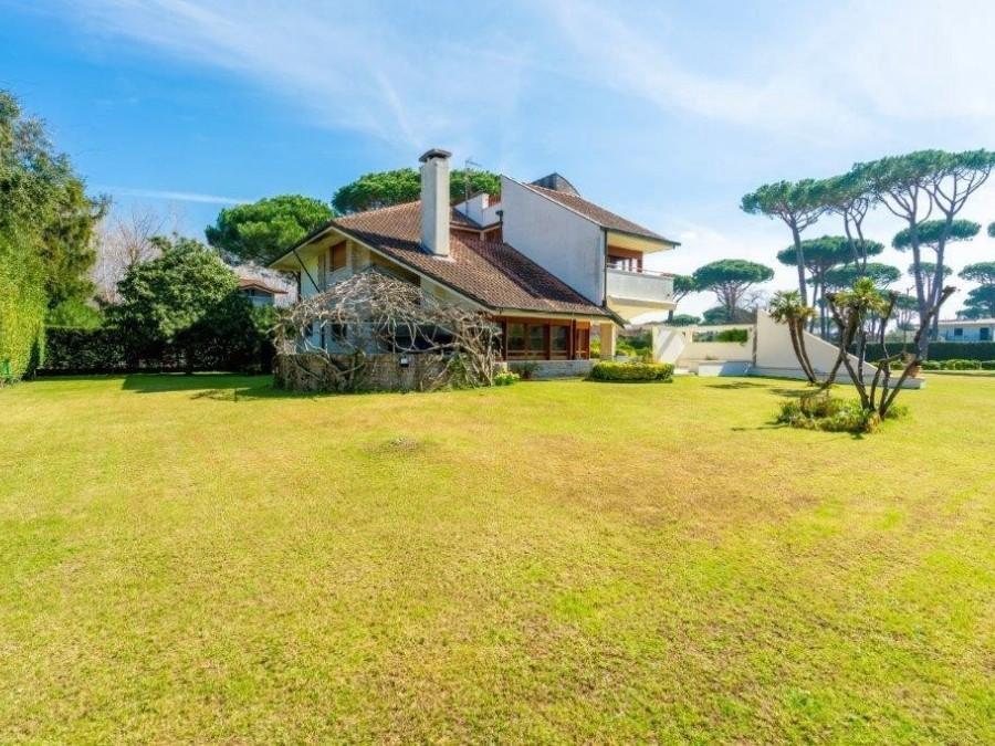Casa indipendente arredata in affitto, Forte dei Marmi roma imperiale
