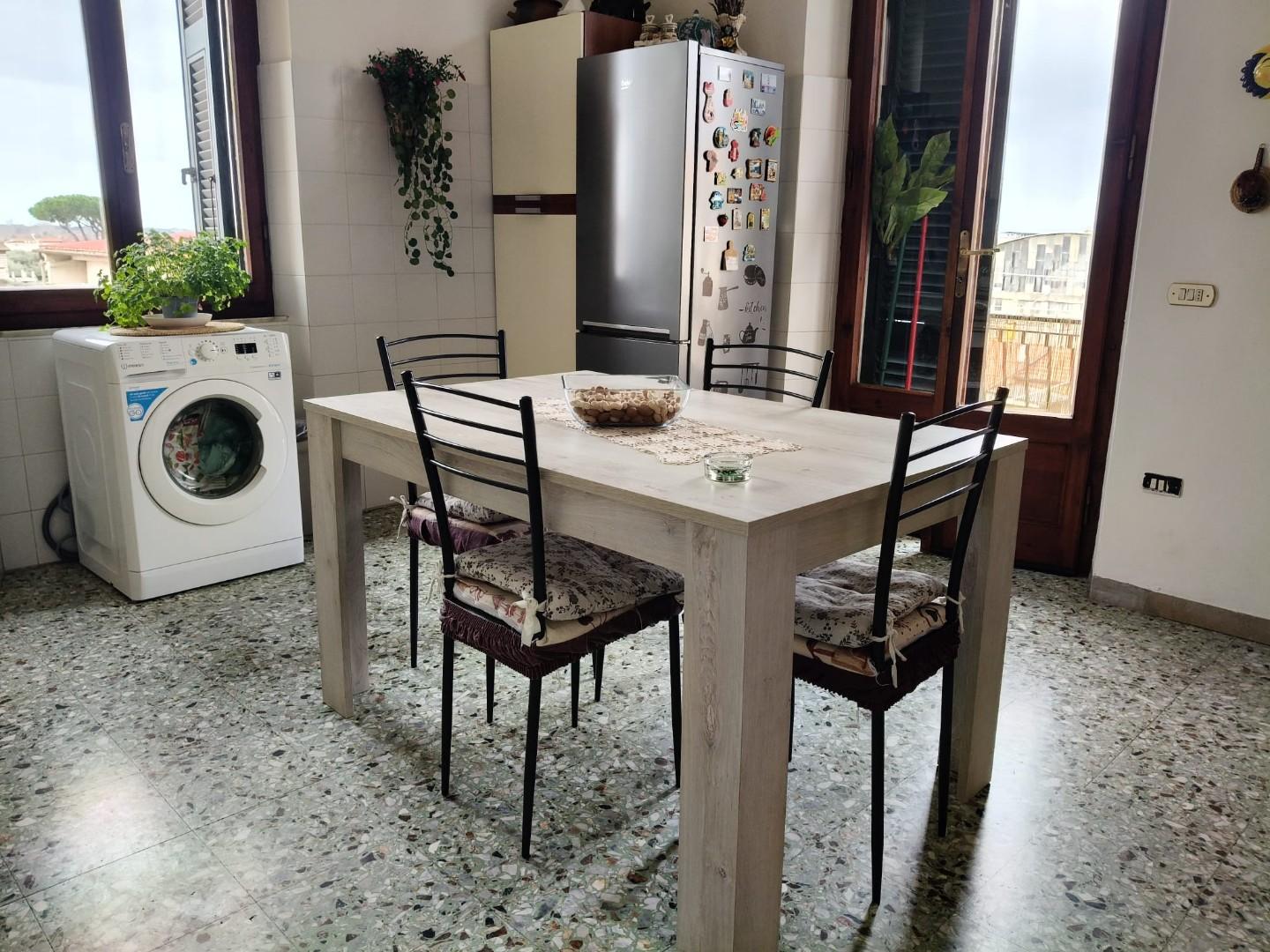 Quadrilocale in vendita, Seravezza querceta