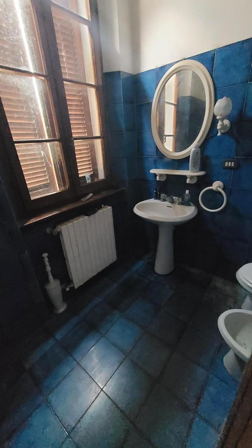 Villa Bifamiliare con giardino, Seravezza querceta