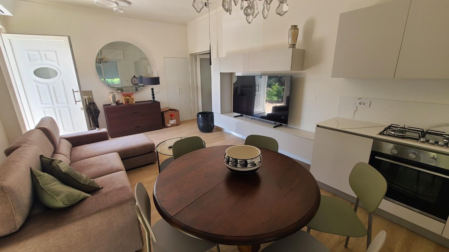 Villa arredata in affitto a Pietrasanta