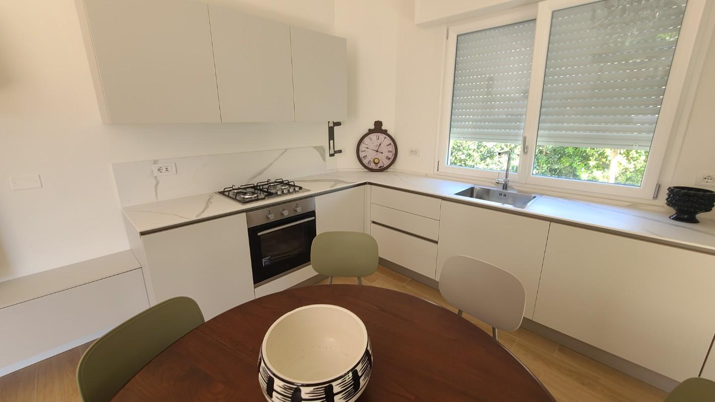 Villa arredata in affitto a Pietrasanta