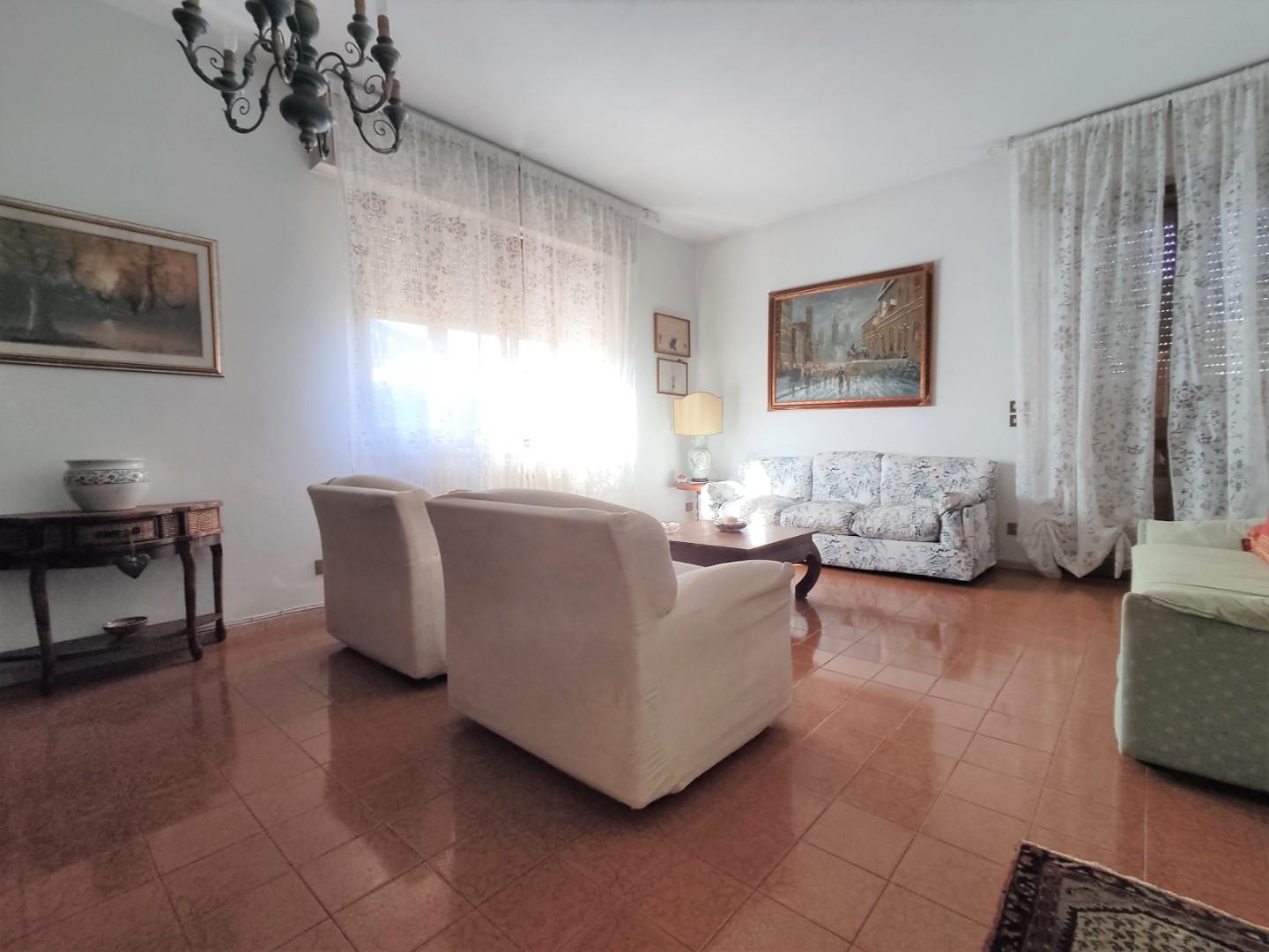 Casa indipendente con giardino, Pietrasanta marina di