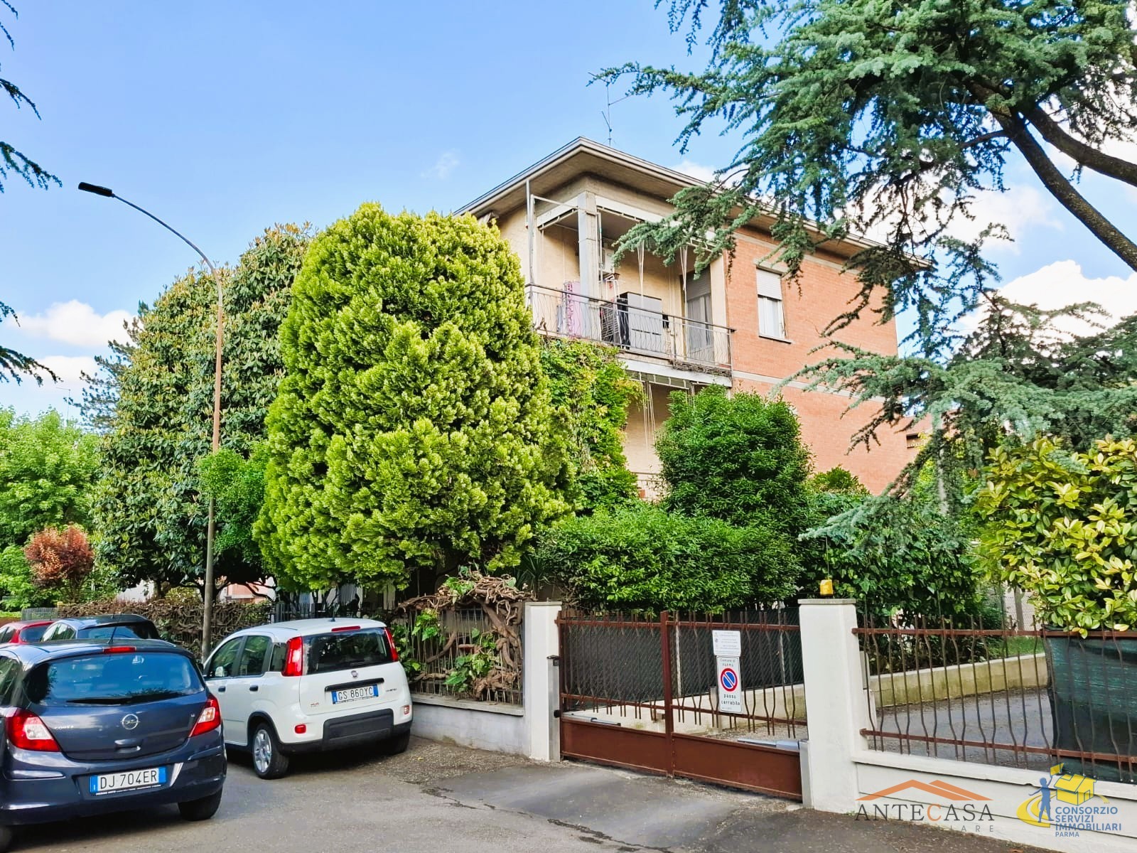 Casa indipendente in vendita in via parigi 3, Parma