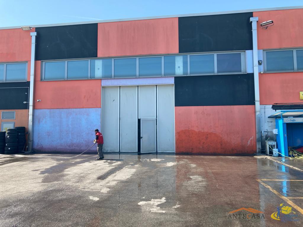 Capannone in vendita in spip, Parma