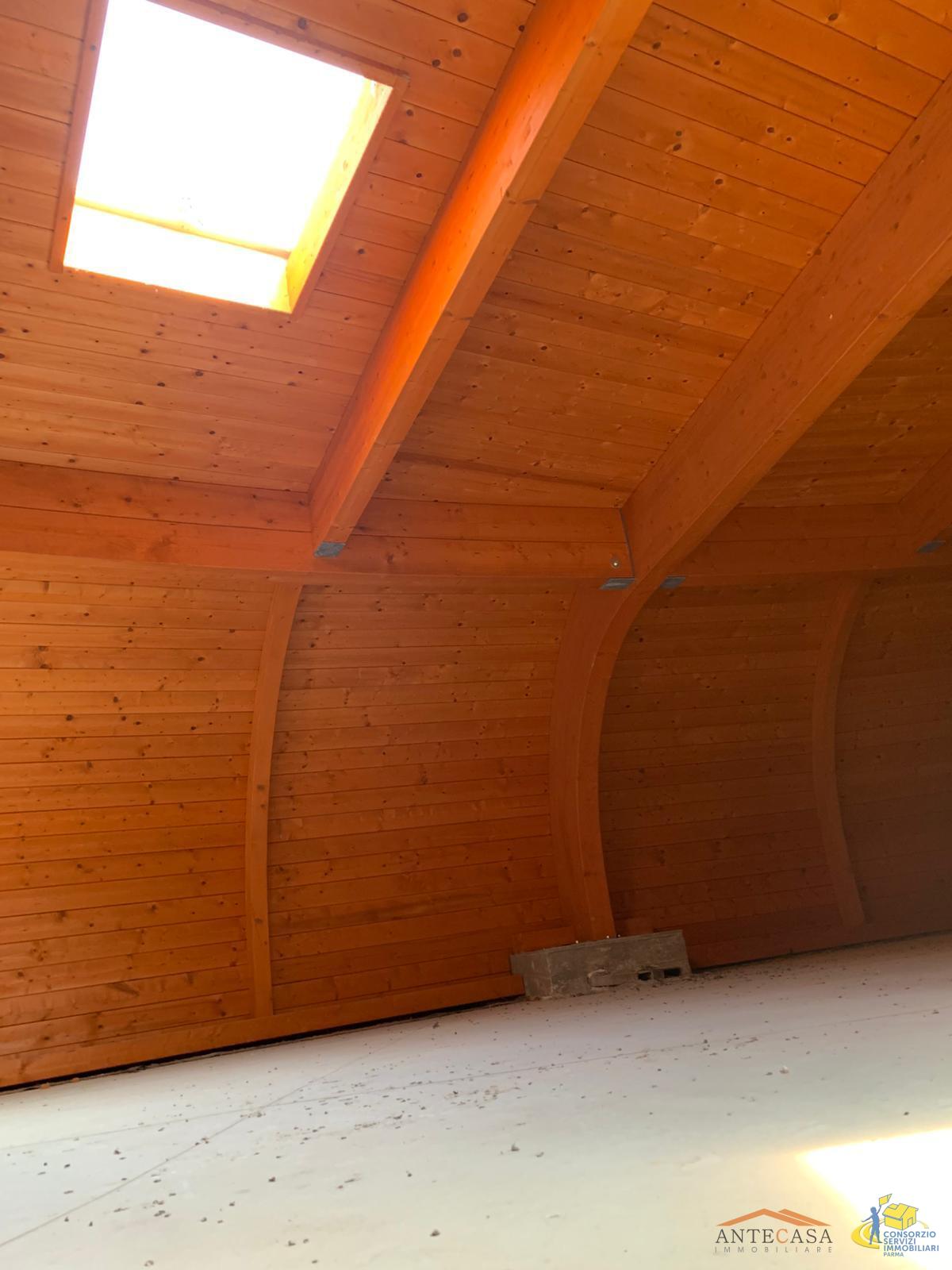 Ufficio in vendita in via alfredo veroni, Parma