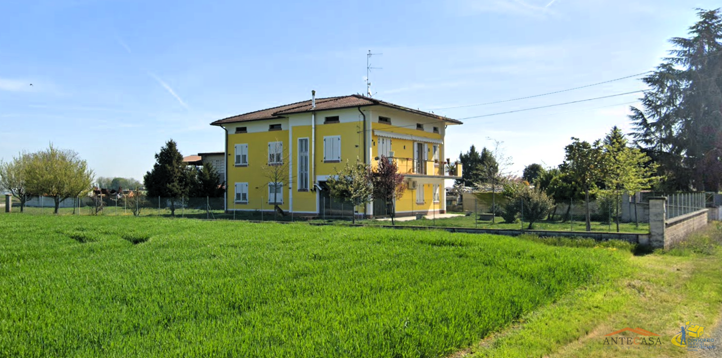 Casa indipendente in vendita in via cornetole, Poviglio