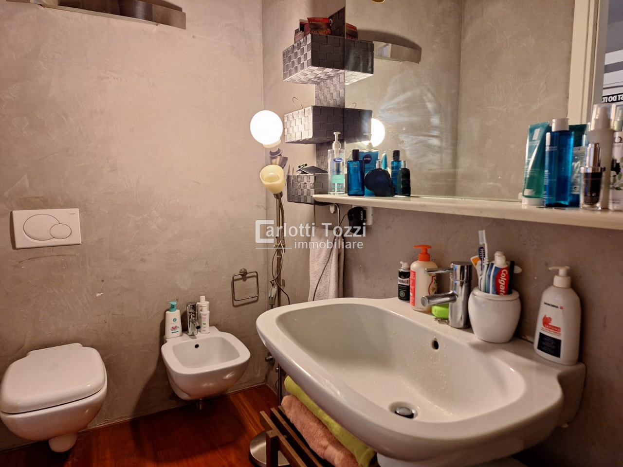 Casa indipendente con box in via sardegna, Grosseto