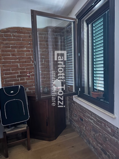 Quadrilocale arredato in affitto in via bertani, Grosseto