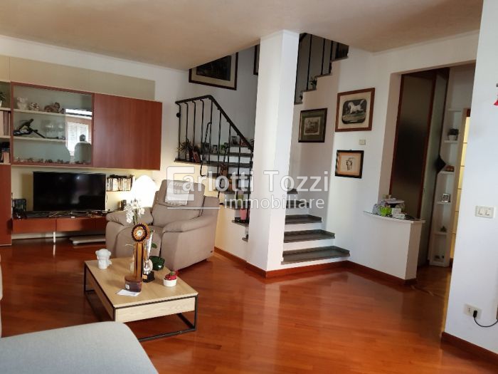 Villa con giardino in via fiesole, Grosseto