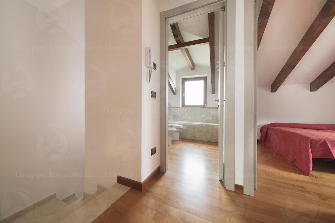 Villa con giardino a Villanova d'Albenga