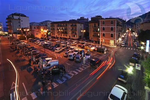 Attivit commerciale in vendita a Alassio