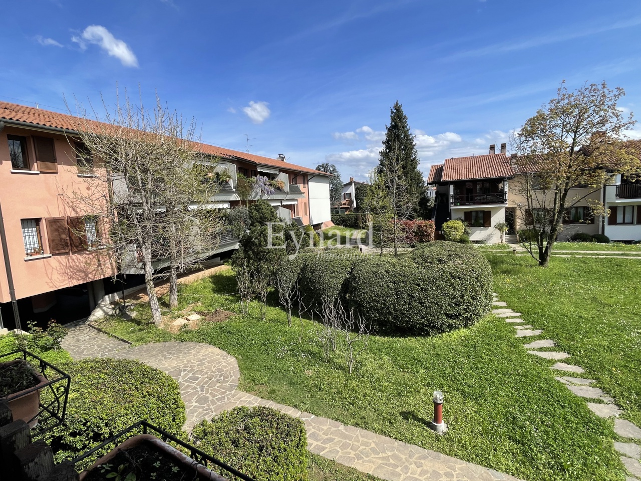 Quadrilocale con giardino a Gorle