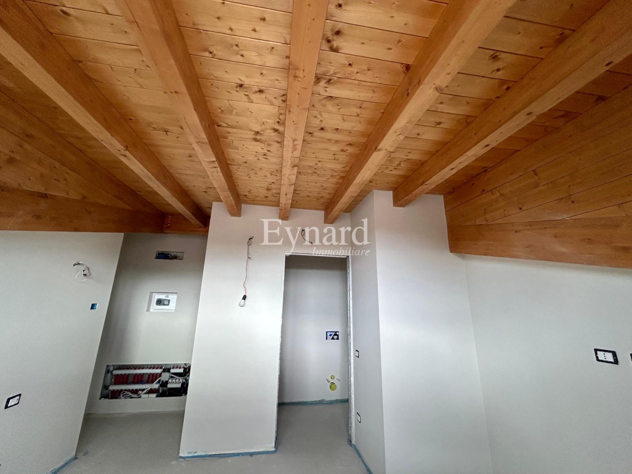 Quadrilocale con terrazzo a Ranica