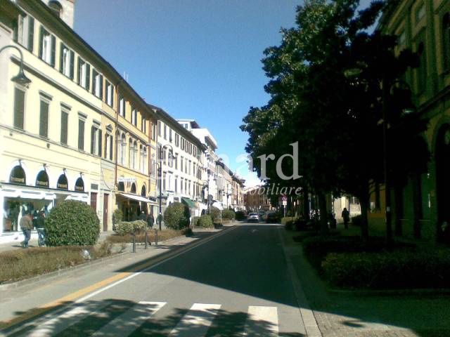 Trilocale con box a Bergamo